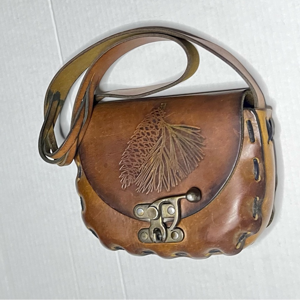 Vintage Tooled Leather Structured Crossbody Bag - Picture 11 of 15